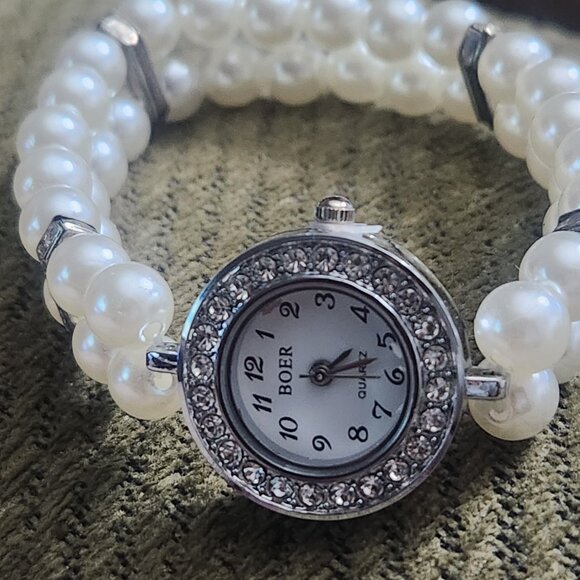 Boer Double Strand Cream Glass Pearl Bead Silver Tone Quartz Watch - Picture 3 of 8